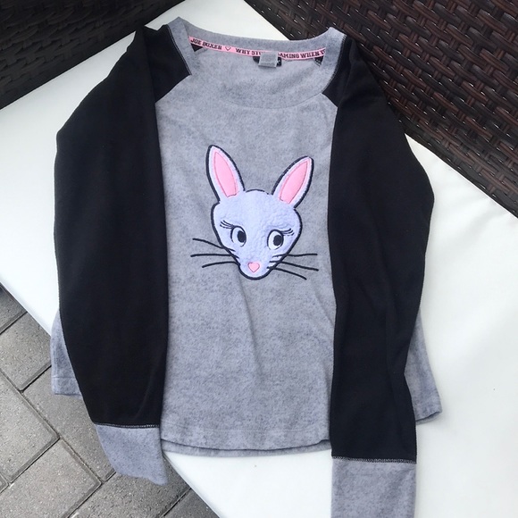 Pajama set - Picture 2 of 6